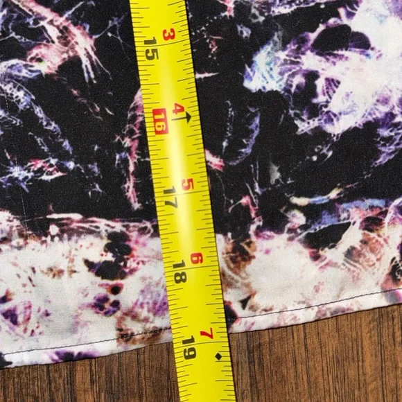 Philosophy Marbled Black and Cream Cropped Top Blouse size Small - EUC - Picture 13 of 13